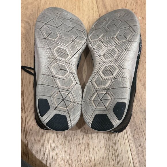 Nike Flex Contact Oreo W Shoes Men's Size 9 Lace up Low Top Black/White - Picture 7 of 10